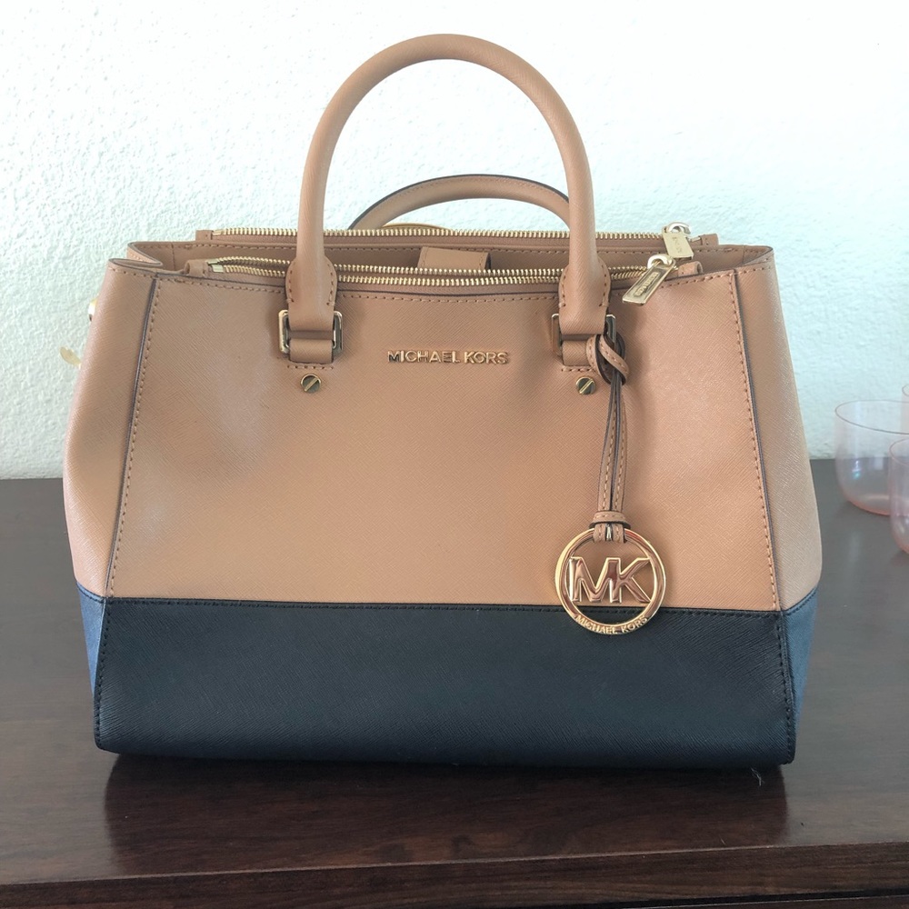 Michael Kors bag